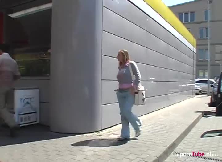 Lidia’s gloryhole avontuur