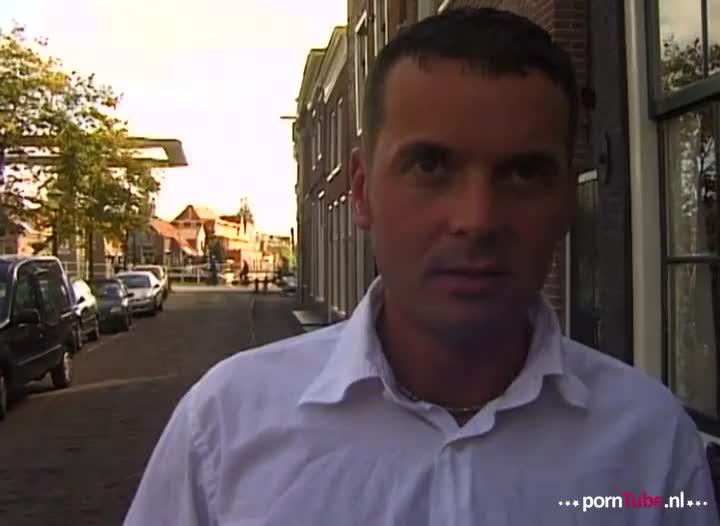 Danny bezoekt de Alkmaarse hoer Jane en wil alles met haar doen